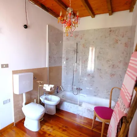 Homestay La Casa Dei Ciclisti *